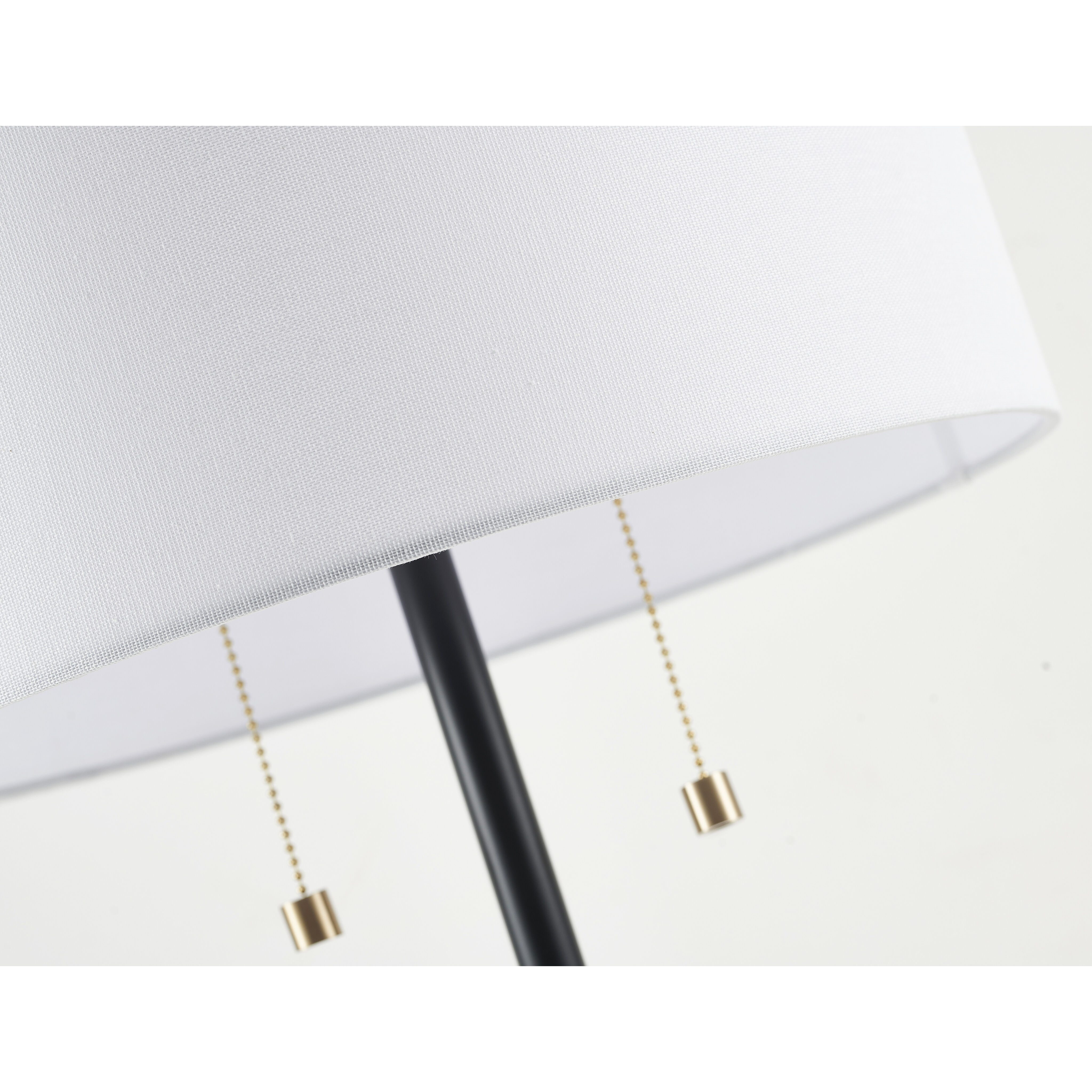 Canada 26.5 inch 100.00 watt Antique Brass and Black Table Lamp Portable Light